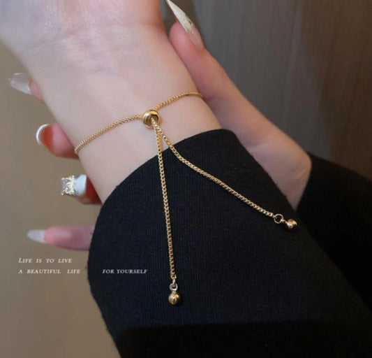 Gold plated flower charm bracelet women elegant jewelry Pakistan Swift Mart