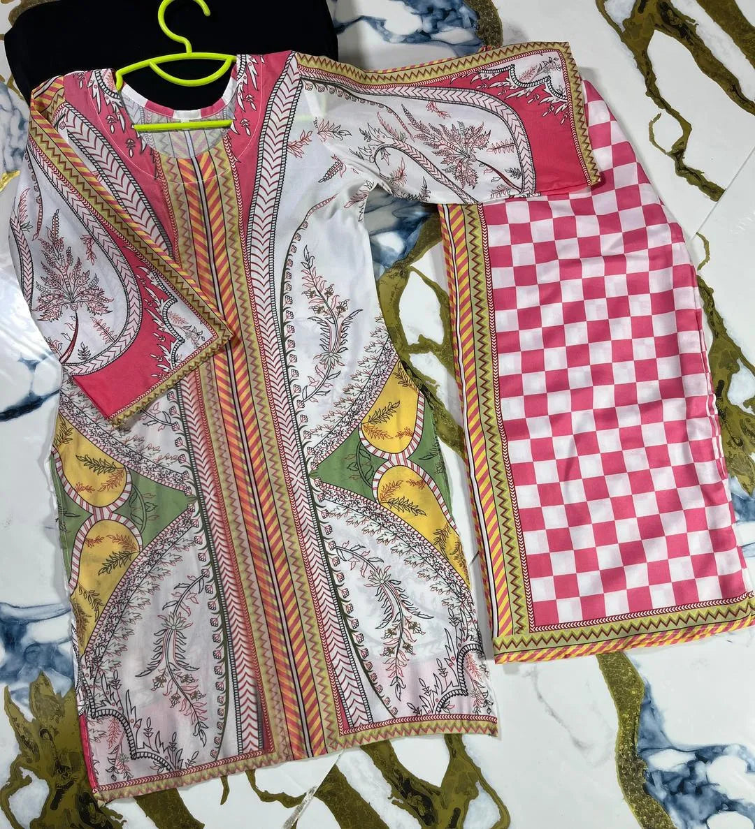 Girls pink arabic lawn digital print 2pc kurta shalwar set with zigzag design for summer casual wear and outings