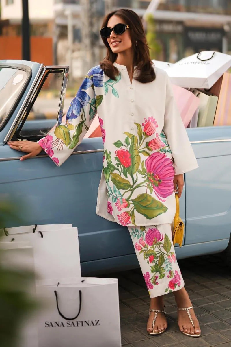 White georgette printed 2 piece suit for women with shirt and trouser lightweight stylish casual wear outfit