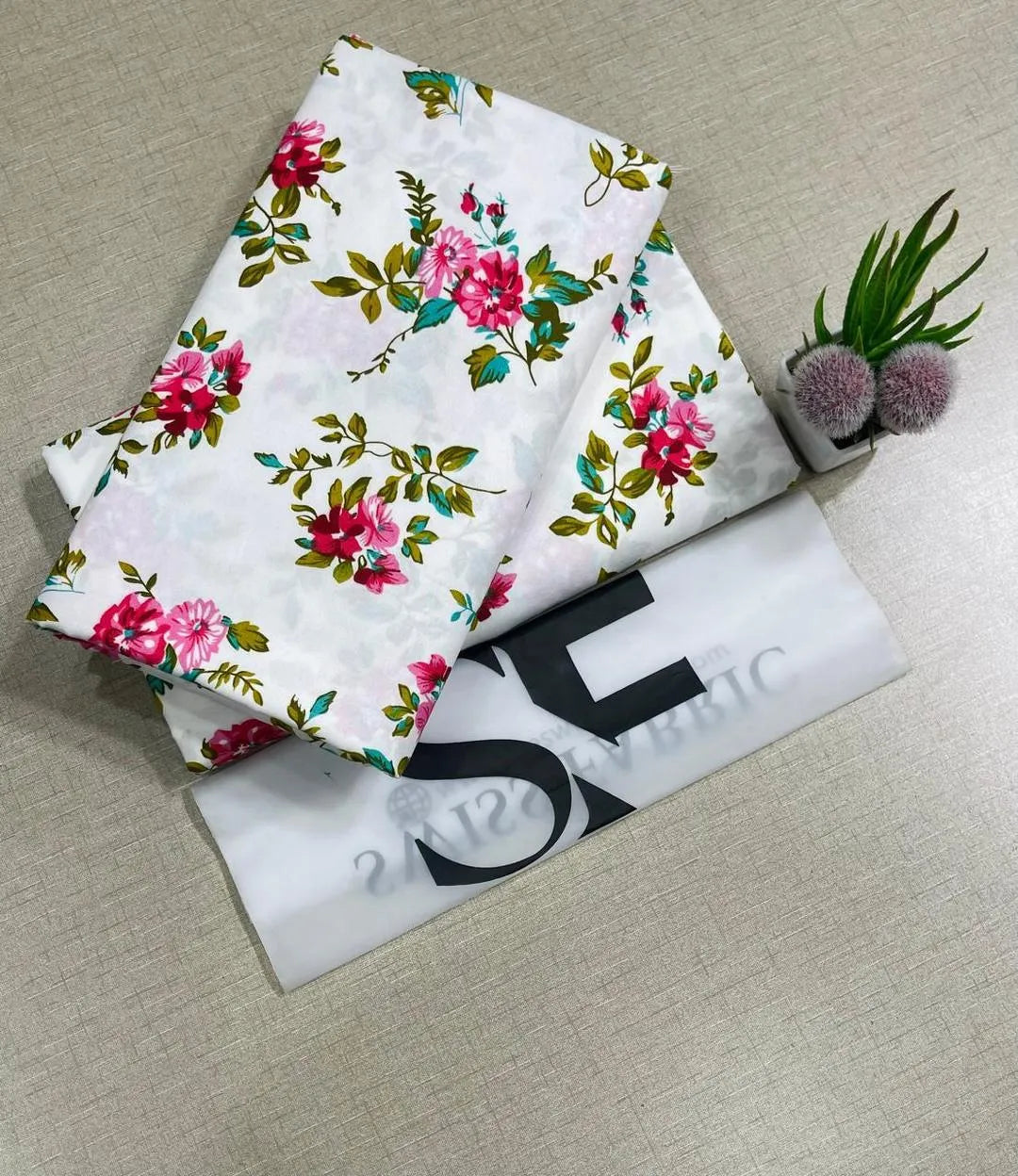 White printed polo cotton 2 piece suit for women with matching shirt and trouser soft breathable casual summer outfit