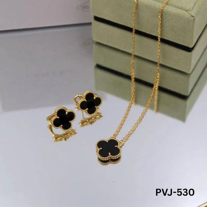 Black clover jewellery set necklace and earrings for women