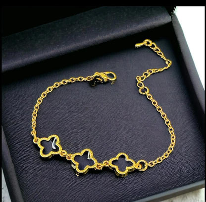 Gold plated black clover chain bracelet women fashion jewelry Pakistan Swift Mart