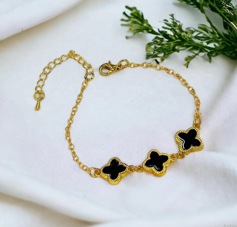 Gold plated black clover chain bracelet women fashion jewelry Pakistan Swift Mart