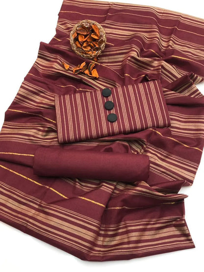 Maroon printed Khaadi 3 piece suit for women with dupatta plain trouser soft breathable elegant traditional outfit