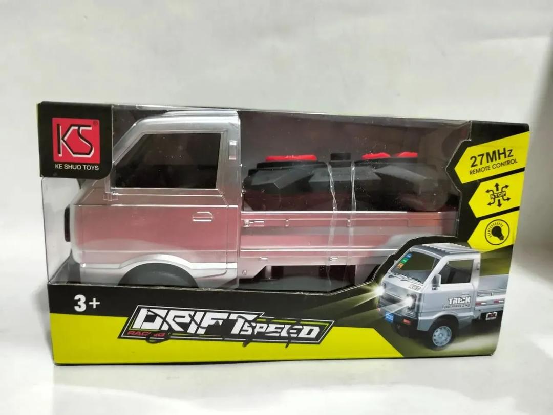 Remote control truck toy for kids multicolor 4 channel RC car durable plastic climbing and racing toy for boys