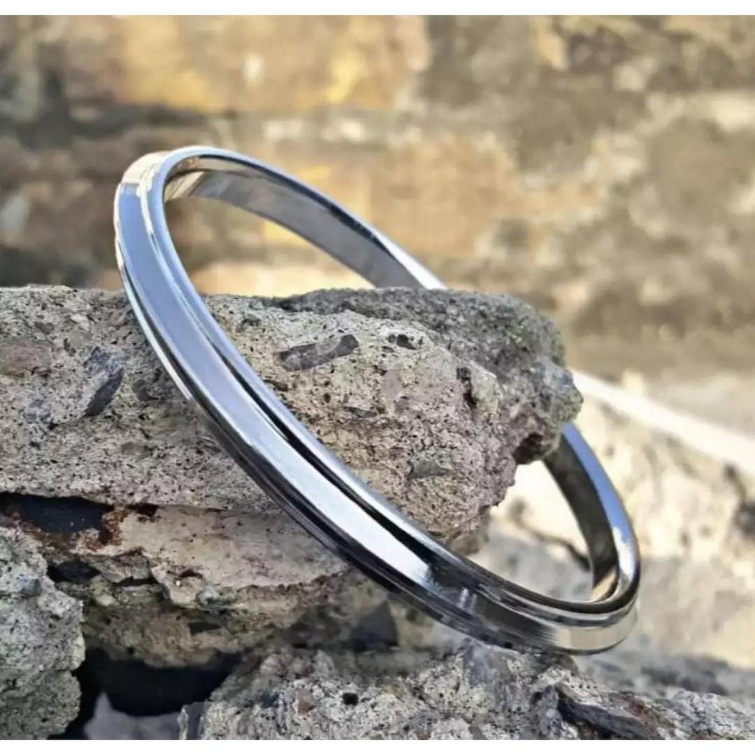 Men stainless steel kara bangle silver polished durable bracelet Pakistan Swift Mart