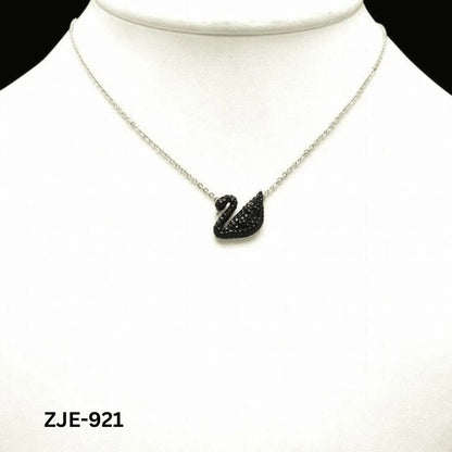 Stylish swan shape crystal necklace for Pakistani women fashion